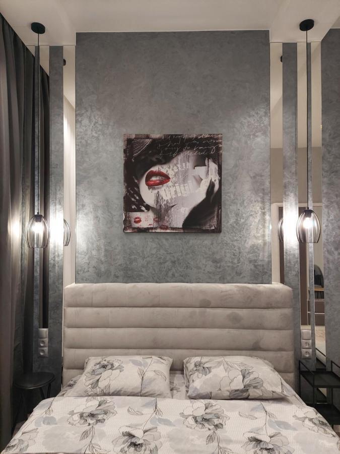 Однокомнатная Форум-Центр Apartment Lviv Luaran gambar