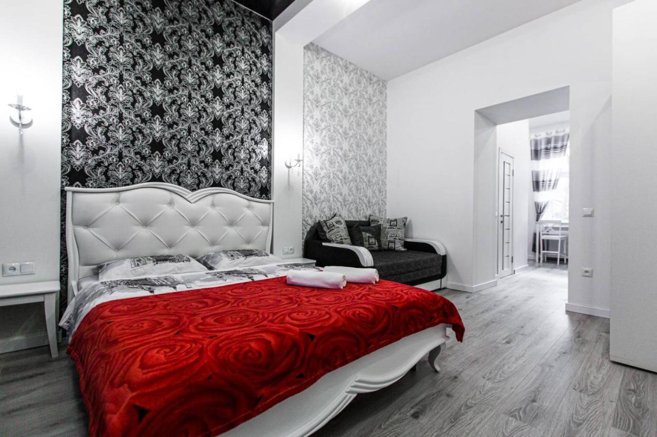 Однокомнатная Форум-Центр Apartment Lviv Luaran gambar