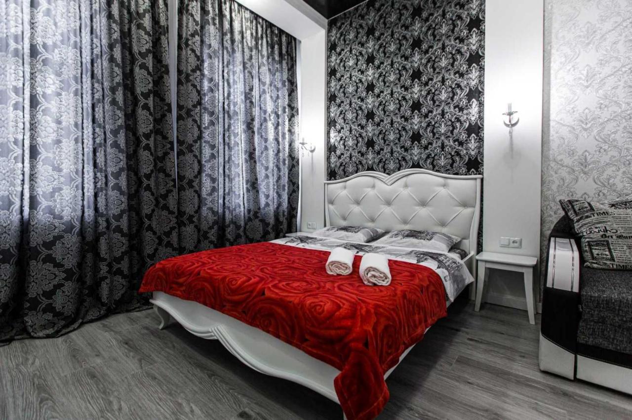 Однокомнатная Форум-Центр Apartment Lviv Luaran gambar