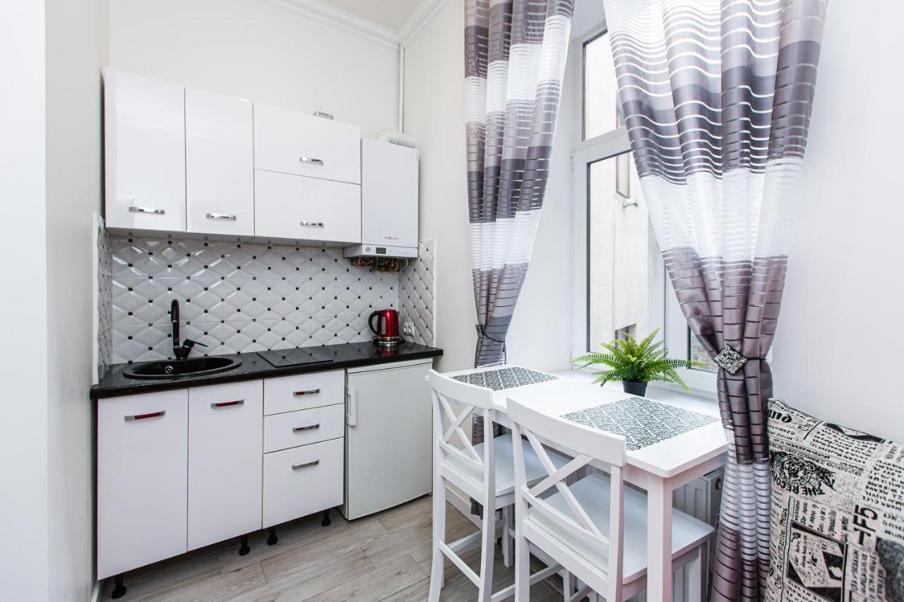 Однокомнатная Форум-Центр Apartment Lviv Luaran gambar